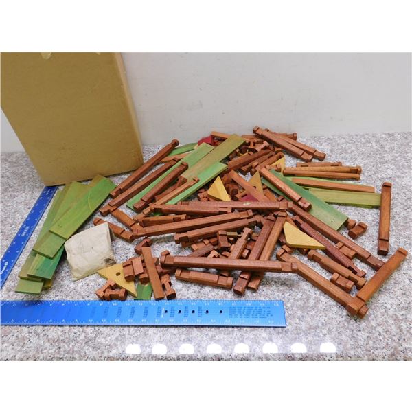 Vintage Lot of Pretend Play Wooden Log Cabin? Building Blocks