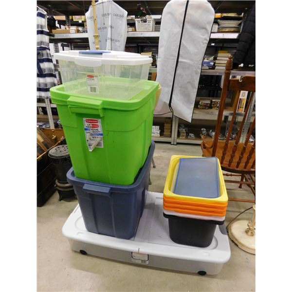 Lot of 10, 2 Rubbermaid With Lids Bus Tubs 24 x 16 x 16 1/2" and Under