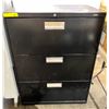 Image 1 : 3 door filing cabinet (black) - approx 29 1/2in wide x 19in length x 40 1/2in long)