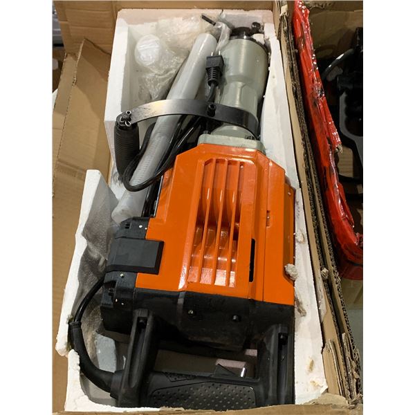 Group of Vevor power tools - includes magnetic drill (model MD50) & demolition hammer