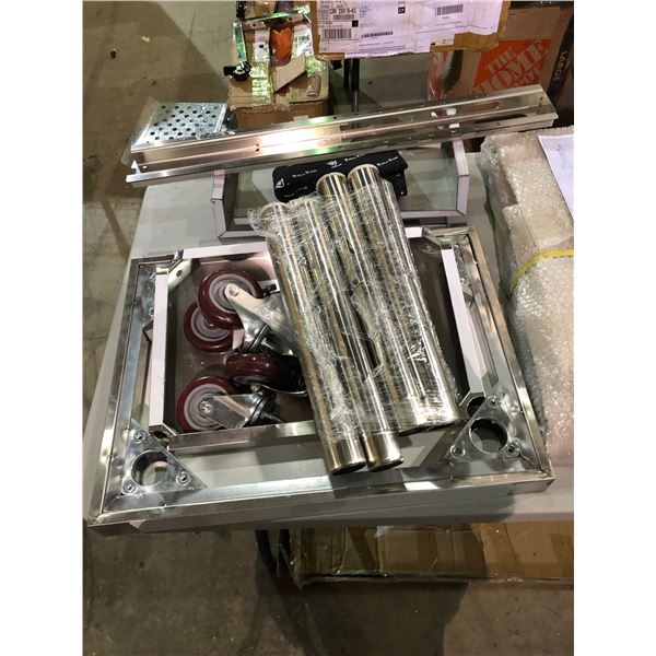 Group of 2 tables - 1 small stainless steel table w/ casters