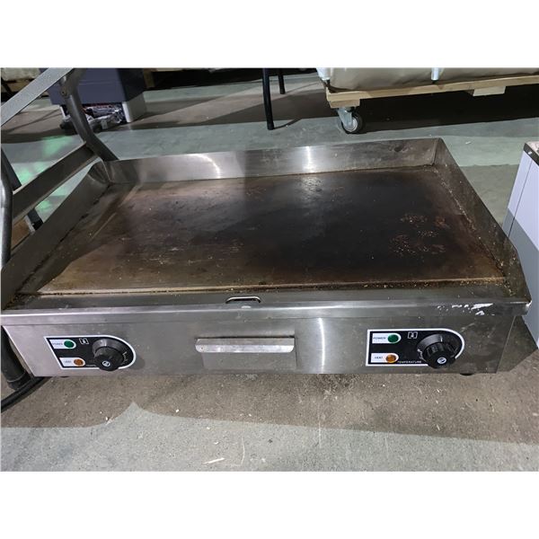 Electric griddle