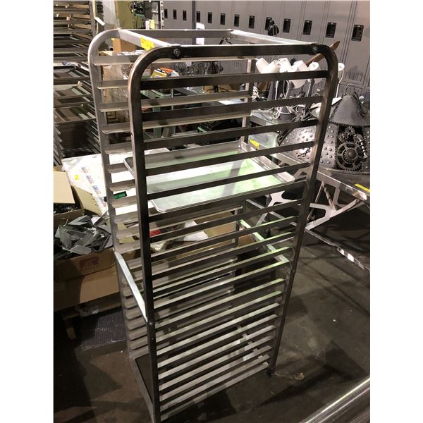 Bun pack rack w/ bun trays