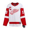 Image 2 : STEVE YZERMAN SIGNED DETROIT REDWINGS JERSEY (FROZEN POND COA)