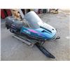 Image 1 : 1992 Skidoo Safari Deluxe, showing 2186 km, #3671-00218 (Had running Nov 1st)