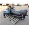 Image 3 : 1992 Skidoo Safari Deluxe, showing 2186 km, #3671-00218 (Had running Nov 1st)