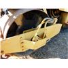 Image 5 : Dynapak double smooth drum roller, 55", running, rear roller vibrates, showing 964hrs, No visible SN