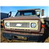 Image 3 : 1981 Chev V-8 70 single axle truck, 20' deck, 366 engine, 40, 090 km, VIN 1GBG7D1BXBV136681 (not run