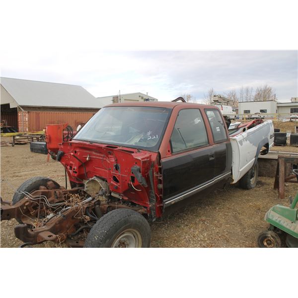 GM truck body (sold for parts only)