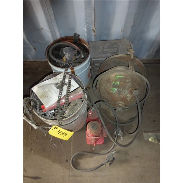 Roller chain, hyd. Jack & misc.