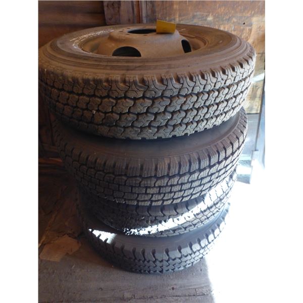 4- LT215/85 R16 Tires & rims for 1 ton