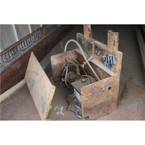 12V hyd. Unit & 4- 4x4's