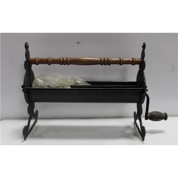 NEWSPAPER LOG ROLLER