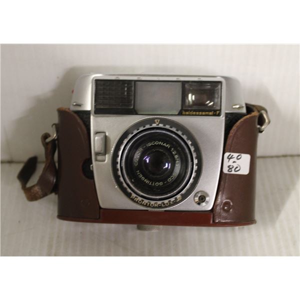 CAMERA, BALDESSAMAT ? F