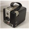 Image 1 : CAMERA, KODAK BROWNIE HAWKEYE