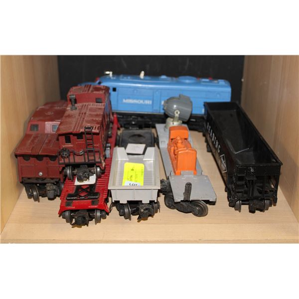LOT OF LIONEL TRAINS