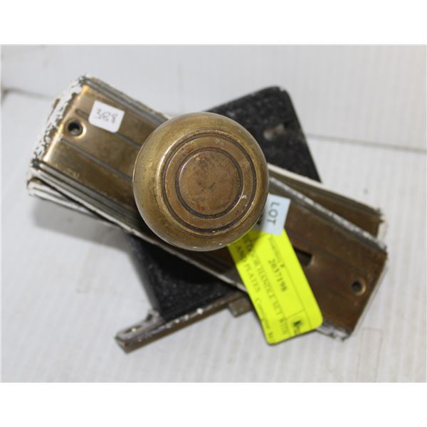 BRASS DOOR HANDLE SET WITH LOCK AND PLATES
