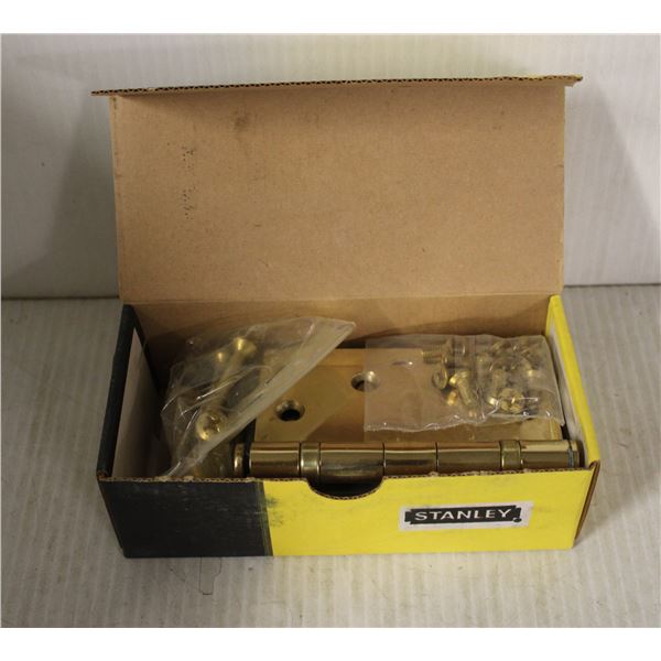 SET OF HEAVY BRASS HINGES STANLEY 3 PER BOX