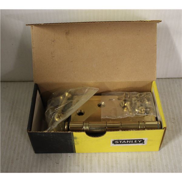 SET OF HEAVY BRASS HINGES STANLEY 3 PER BOX