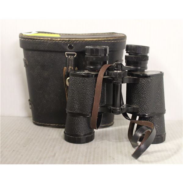 BINOCULARS IN CASE KURT MULLER 7X35 FIELD 6.5