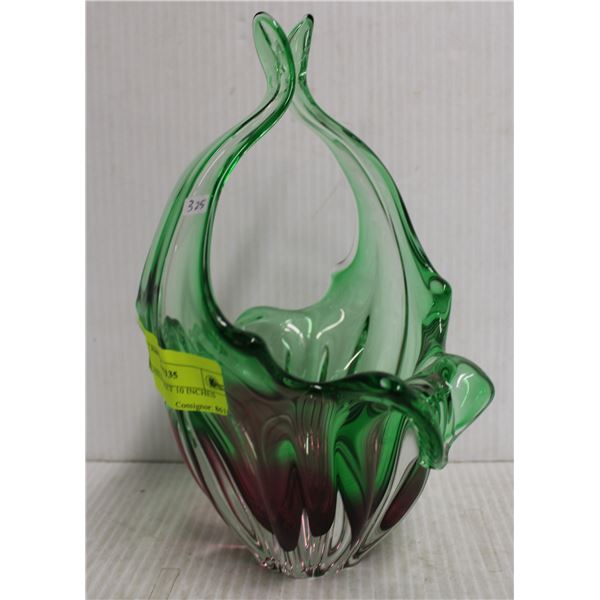ART GLASS BASKET 10 INCHES