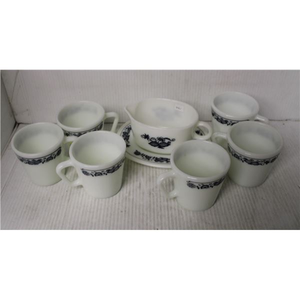 PYREX SET, GRAVY BOAT , 6 CUPS, BLUE
