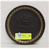 Image 1 : WEDGEWOOD PLATE, BLACK, MOTHER