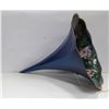 Image 2 : ANTIQUE GRAMAPHONE HORN