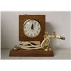 Image 1 : VINTAGE ELECTRIC CURLING TROPHY CLOCK