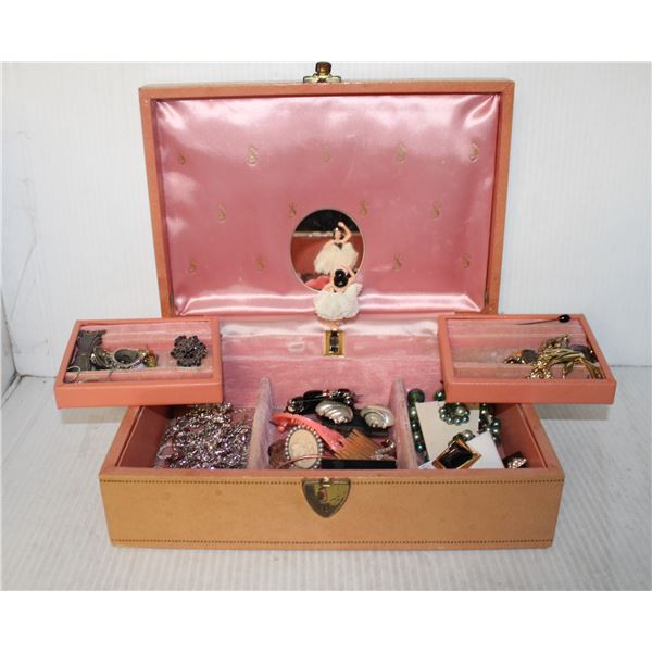 VINTAGE JEWELRY BOX WITH JEWELRY