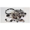 Image 1 : NECKLACES AND BRACELETS BLACK