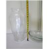 Image 8 : Glass Vase 16"H & Round Bowl Approx. 10"D
