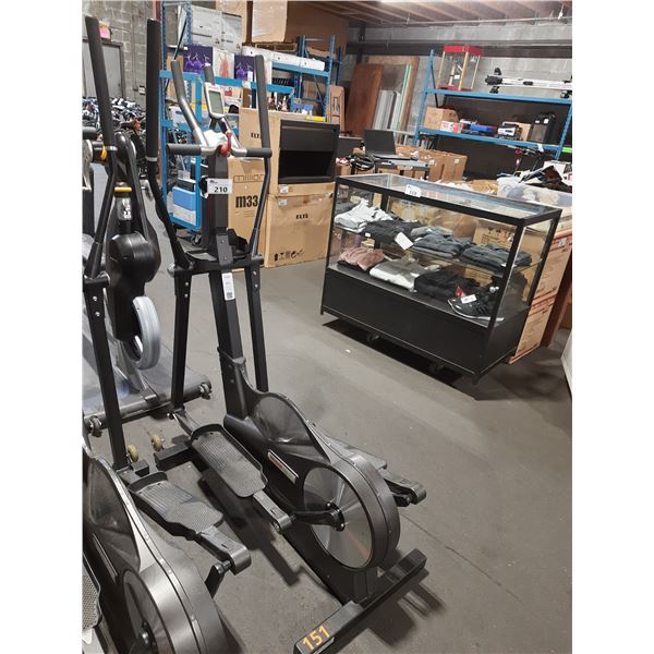 KEISER M5 COMMERCIAL STRIDER ELLIPTICAL MACHINE