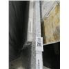 Image 2 : 6 Bar/Island Cut Granite