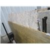 Image 1 : 3 Bar/Island Cut Granite