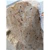 Image 2 : 6 Bar/Island Cut Granite