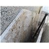 Image 2 : 5 Bar/Island Cut Granite