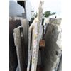 Image 2 : 6 Bar/Island Cut Granite