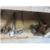Image 1 : Tow Bar & Accessories