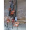 Image 1 : 4-Medium Wood Clamps - 4 X $