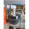 Image 1 : Water Filter Pump