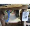 Image 2 : Wood 4' Step Ladder