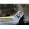 Image 2 : 4-S/S 2 Comp Sink 32" x 20 1/2" - 4 X $