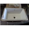Image 1 : 12-White Single Comp Vanity Sinks - 12 X $