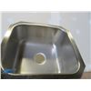 Image 2 : 14-S/S Medium Undermount Sinks - 14 X $