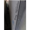 Image 1 : 9-Corian 10' x 6' Slab - 9 X $