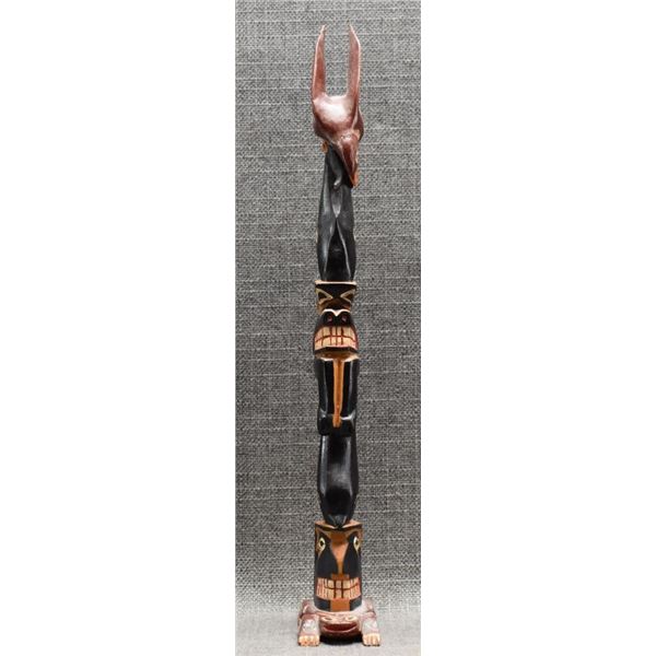 SALISH INDIAN TOTEM POLE ( C.L. HARVEY)