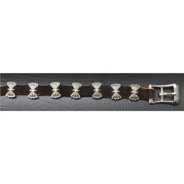 NAVAJO INDIAN CONCHO BRACELET