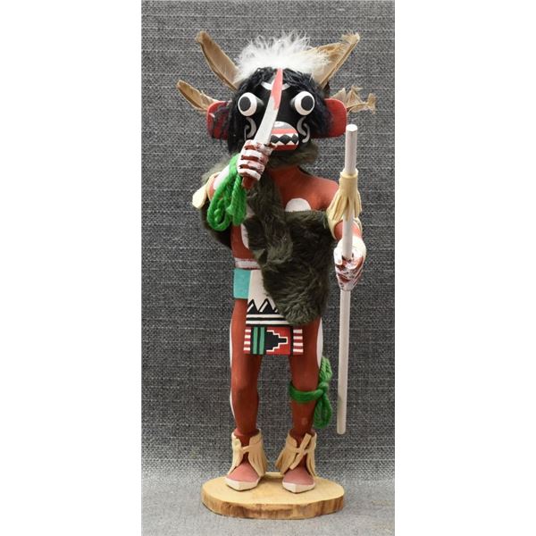 NAVAJO INDIAN DOLL
