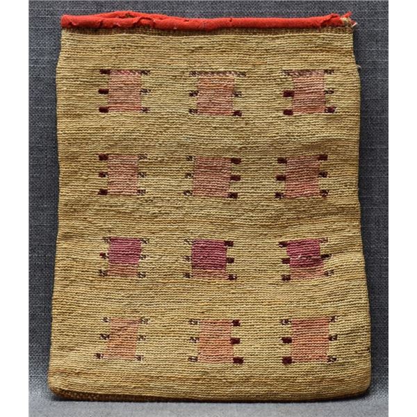 NEZ PERCE INDIAN CORN HUSK BAG